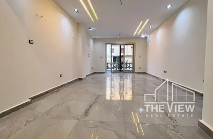 Apartment - 3 Bedrooms - 2 Bathrooms for sale in Al Khamayel city - Sheikh Zayed Compounds - Sheikh Zayed City - Giza