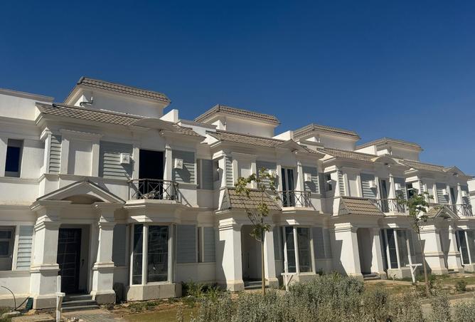 8046890 - Property Image 2