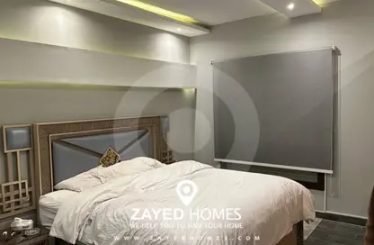 شقة - 3 غرف نوم - 3 حمامات للايجار في ذا كورت ياردز - كمبوندات الشيخ زايد - الشيخ زايد - الجيزة