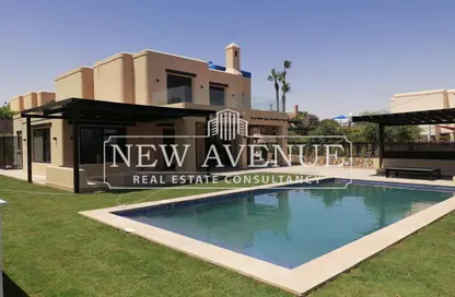 فيلا - 5 غرف نوم - 4 حمامات للبيع في هاسيندا - الساحل الشمالي