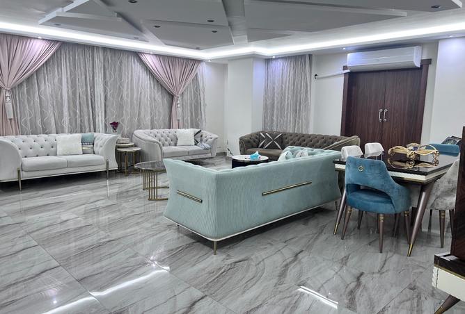 8370105 - Property Image 3