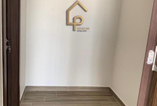 8366348 - Property Image 3