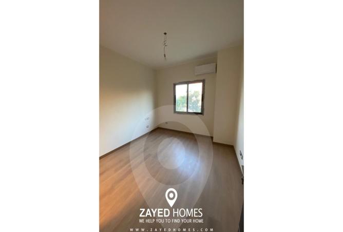 7982907 - Property Image 2