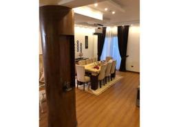 منزل مزدوج - 5 غرف نوم - 4 حمامات for للبيع in حدائق المهندسين - الحي الرابع - الشيخ زايد - الجيزة