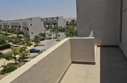 دوبلكس - 3 غرف نوم - 4 حمامات للبيع في كمبوند البروج - كمبوندات الشروق - مدينة الشروق - القاهرة