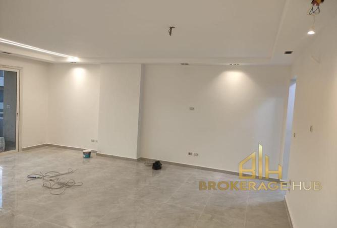 8309377 - Property Main Image