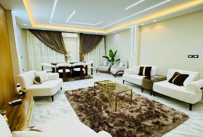 8273536 - صورة العقار 3