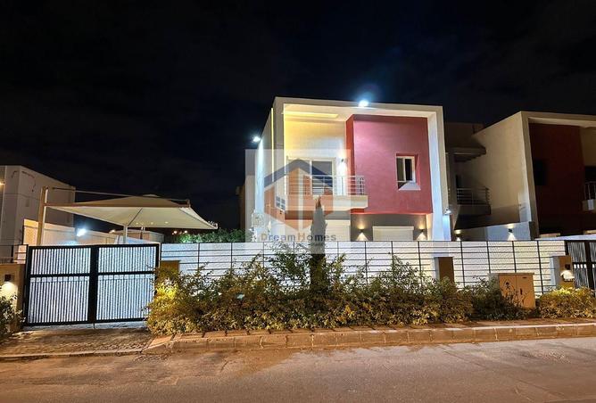 8042503 - Property Main Image