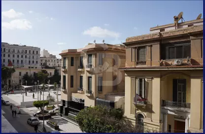 Apartment - 3 Bedrooms - 3 Bathrooms for sale in Fouad St. - Raml Station - Hay Wasat - Alexandria