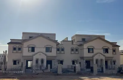 Townhouse - 3 Bedrooms - 4 Bathrooms for sale in Privado - Madinaty - Cairo