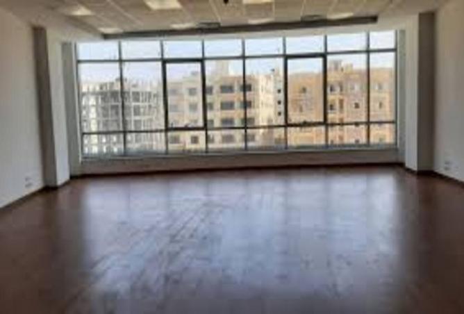 7893952 - صورة العقار 2
