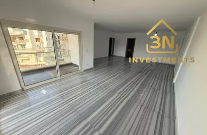 Apartment - 3 Bedrooms - 3 Bathrooms for rent in Mountain View iCity - 5th Settlement Compounds - The 5th Settlement - New Cairo City - Cairo