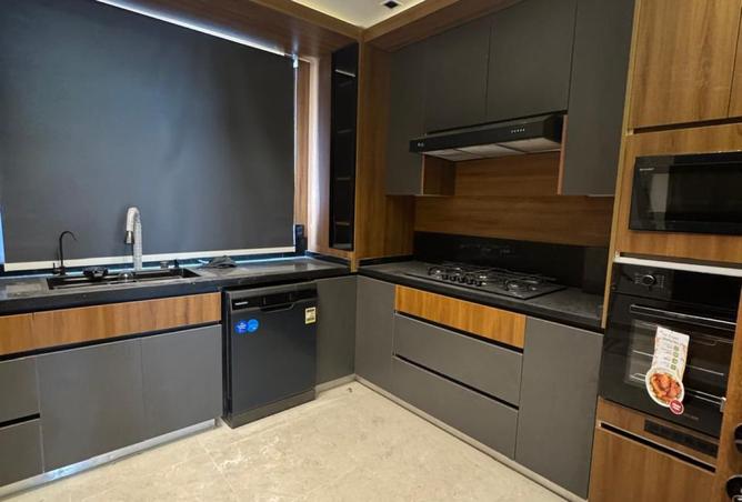 8325012 - Property Image 3