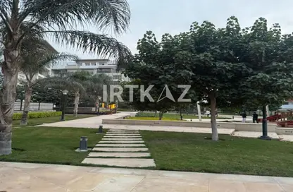 Apartment - 3 Bedrooms - 4 Bathrooms for sale in Hyde Park - 5th Settlement Compounds - The 5th Settlement - New Cairo City - Cairo