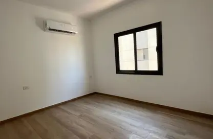 Apartment - 2 Bedrooms - 2 Bathrooms for rent in Moon Residences - Fifth Square - The 5th Settlement - New Cairo City - Cairo