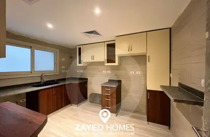 Apartment - 3 Bedrooms - 3 Bathrooms for rent in New Giza - Cairo Alexandria Desert Road - 6 October City - Giza