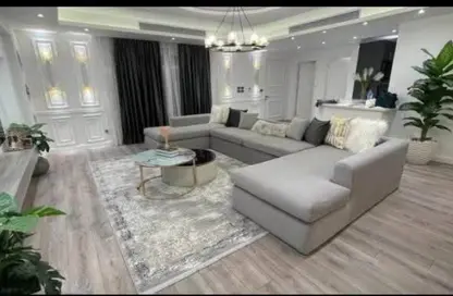 Apartment - 3 Bedrooms - 3 Bathrooms for sale in Mountain View iCity October - 6 October Compounds - 6 October City - Giza