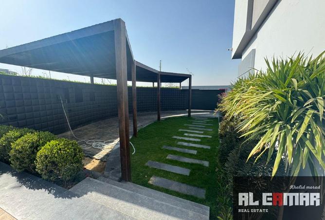 8330157 - Property Image 3