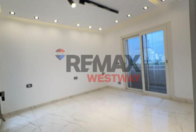 8374154 - Property Main Image