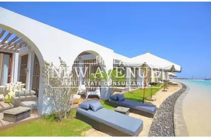 Chalet - 2 Bedrooms - 2 Bathrooms for sale in Hacienda West - Ras Al Hekma - North Coast