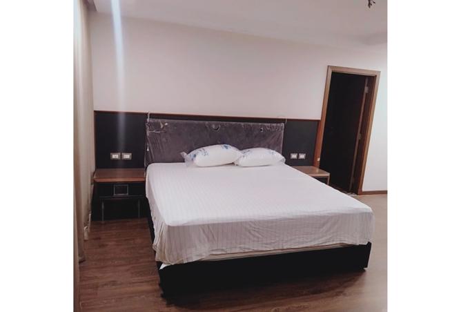 8315990 - Property Image 3