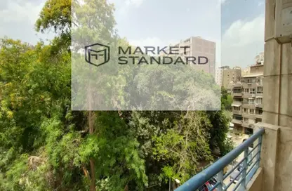 Apartment - 3 Bedrooms - 2 Bathrooms for sale in Medhat Abdel Hamid St. - Mohandessin - Giza