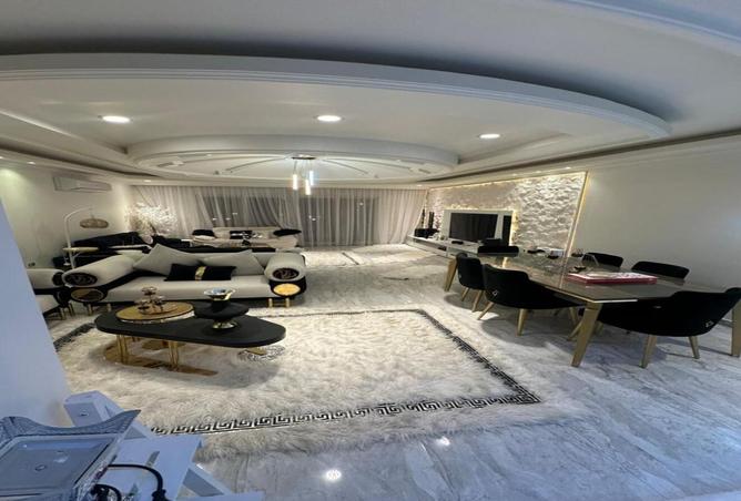 8029766 - Property Image 2