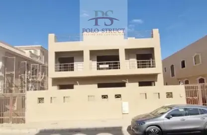 فيلا - 8 غرف نوم - 8 حمامات للبيع في بالم فيلا - طريق الواحات - مدينة 6 أكتوبر - الجيزة