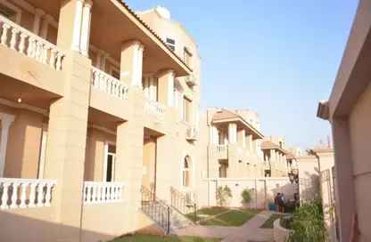Villa - 4 Bedrooms - 5 Bathrooms for sale in Maxim - The 1st Settlement - New Cairo City - Cairo