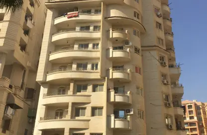 Apartment - 3 Bedrooms - 3 Bathrooms for sale in Al Mokattam El Katameya Road - Al Hadaba Al Wosta - Mokattam - Cairo