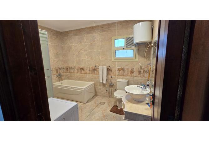 8009449 - Property Image 2