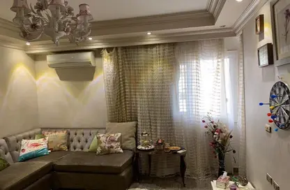Apartment - 3 Bedrooms - 2 Bathrooms for sale in Darna - Zahraa El Maadi - Hay El Maadi - Cairo