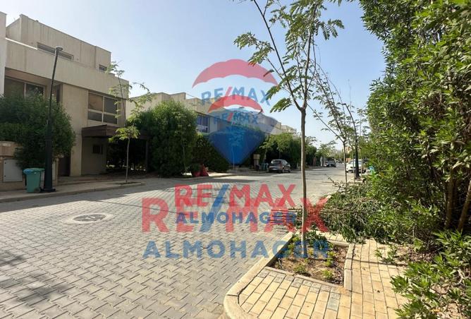 8063400 - Property Image 2