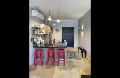 شقة - 2 غرف نوم - 2 حمامات للايجار في ذا فيلدج - المستثمرين الجنوبية - مدينة القاهرة الجديدة - القاهرة