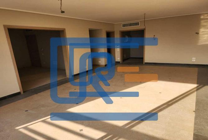 8051881 - Property Image 3