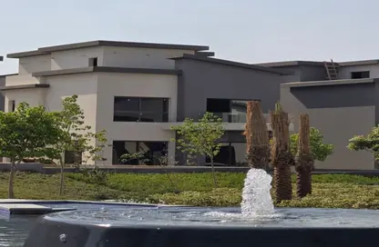 Villa - 5 Bedrooms - 4 Bathrooms for sale in Creek Town - The 1st Settlement - New Cairo City - Cairo