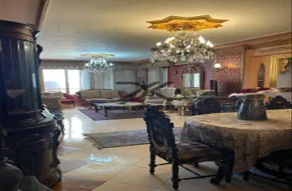 Apartment - 3 Bedrooms - 1 Bathroom for sale in Roushdy St. - Roushdy - Hay Sharq - Alexandria