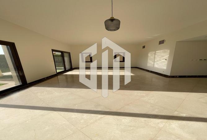 7978261 - Property Image 2