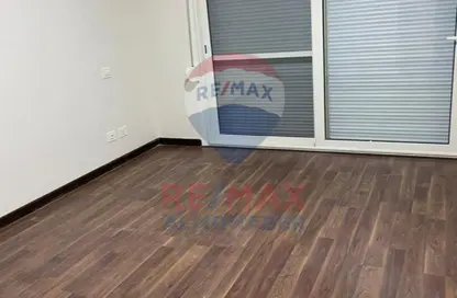 شقة - 2 غرف نوم - 2 حمامات للايجار في نيو جيزة - طريق مصر اسكندرية الصحراوي - مدينة 6 أكتوبر - الجيزة