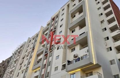 Apartment - 3 Bedrooms - 1 Bathroom for sale in Moharam Bek St. - Moharam Bek - Hay Wasat - Alexandria