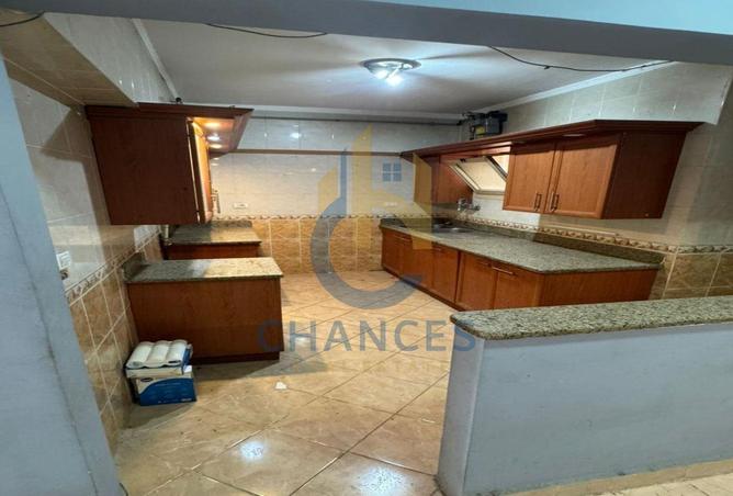 8004238 - Property Image 3