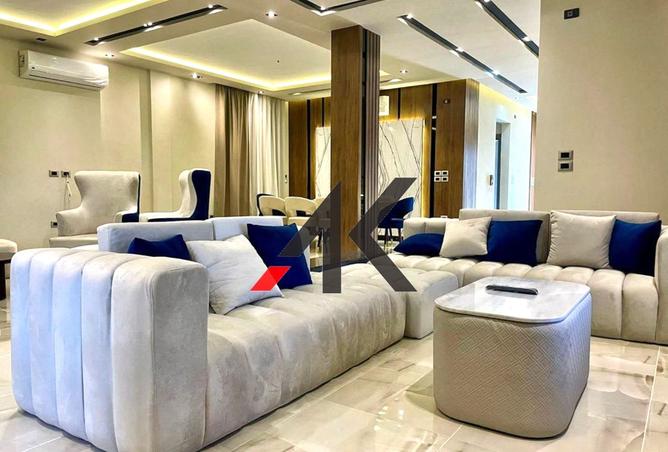 8385635 - Property Image 2