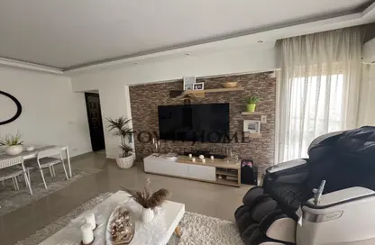 Apartment - 2 Bedrooms - 1 Bathroom for rent in El Rehab Extension - Al Rehab - New Cairo City - Cairo