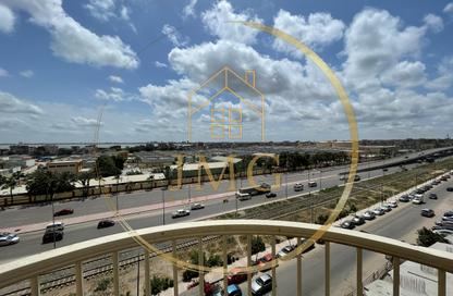 شقة - 3 غرف نوم - 2 حمامات للبيع في جرين تاورز - سموحة - حي شرق - الاسكندرية