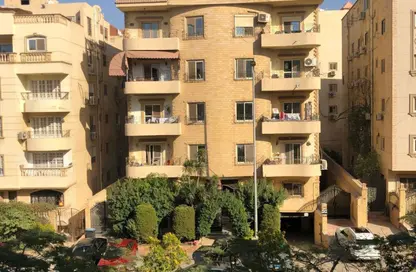 Apartment - 3 Bedrooms - 3 Bathrooms for sale in El Narges Buildings - Al Narges - New Cairo City - Cairo