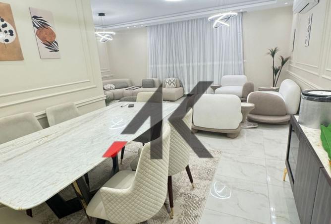 8429345 - Property Image 3