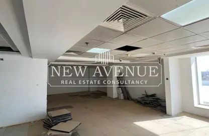 Office Space - Studio - 4 Bathrooms for rent in Golden Gate - South Teseen St. - The 5th Settlement - New Cairo City - Cairo