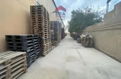 Warehouse - Studio - 4 Bathrooms for rent in The Industrial Zone - 5th Settlement Compounds - The 5th Settlement - New Cairo City - Cairo