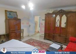 شقة - 2 غرف نوم - 2 حمامات for للبيع in شارع الباشوات - البيطاش - حي العجمي - الاسكندرية