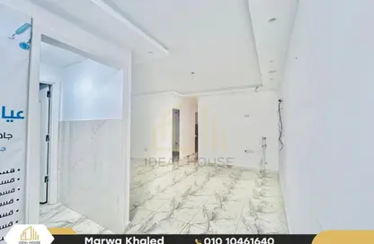 Apartment - 3 Bedrooms - 2 Bathrooms for rent in Raml Station - Hay Wasat - Alexandria